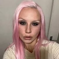 תמונת אוואטר של frostingfairy