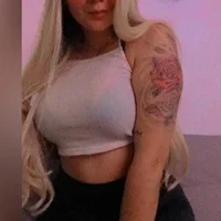 chloe--monroe's Profile Pic