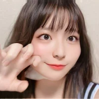 Slika avatara modela lala_xyz