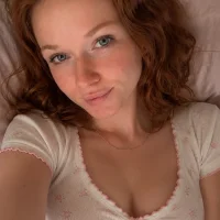 LillyBlush's Avatar Pic