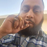 รูปโปรไฟล  ์ของ Damn-Danny