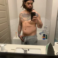 dee7's Profile Pic