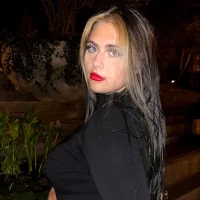 Bess_Cathy's Profile Pic