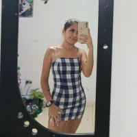 charloth22's Profile Pic