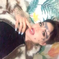 Dannavanne9137's Avatar Pic