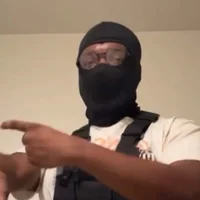 sneakdalink's Avatar Pic