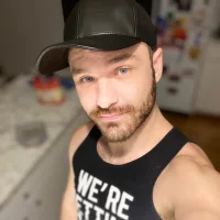 fukMIkehunT_313's Avatar Photo