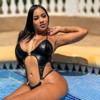 Luisa_Fernandaa's Profile Pic