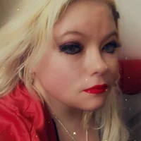 dyanadyamonds's Profile Pic