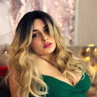 SofiMuffin's Profile Pic