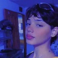 nicky_rusell's Profile Pic
