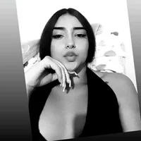 Elaprettygirl's Profile Pic