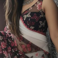 Nisha_Lovely 아바타 사진