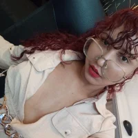 SamanthaFox_8's Avatar Pic