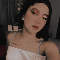 luna_roja's Profile Pic