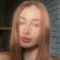 nikki_tompson's Profile Pic