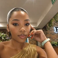 LeloAlice's Profile Pic