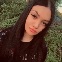 ElsaRay3's Profile Pic