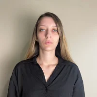 Foto do perfil de FloraMercer