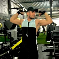 รูปโปรไฟล์ของ Mike_Mejia