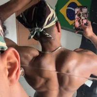 eduhot94's Avatar Pic