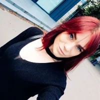 DaringBeauty's Profile Pic