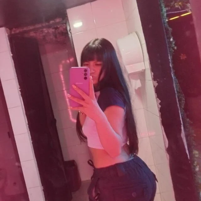 charlotteclover profile photo