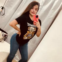 samantha_foxyy's Avatar Pic