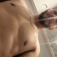 CEEVAINY's Profile Pic