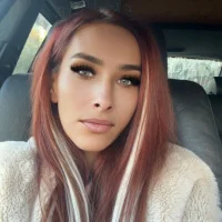 sellenesquirt's Profile Pic