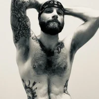 threewholepuncher's Profilbild