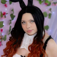 lil_la_skye Adlı Modelin Avatarı