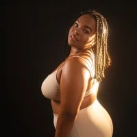 EbonyHenner webcam