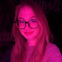 JanineStifler's Avatar Pic