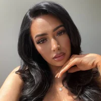 uk-Mia-monroe