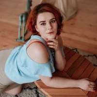 Hellen_Greyss's Profile Pic