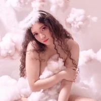 AllyDonfort's Avatar Pic