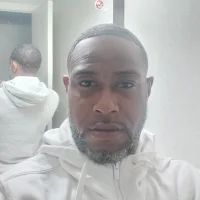 صورة الملف الشخصي لـ Honesty2142