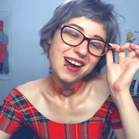 Mona_Meow's Profile Pic