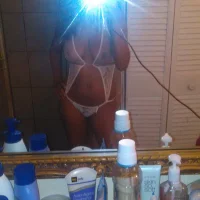titamara's Profile Pic