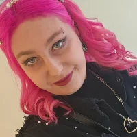 bustyolive's Profile Pic