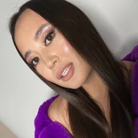 lilianHunt's Profile Pic