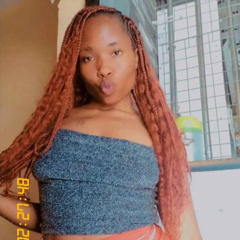 PrettyHazell profile photo