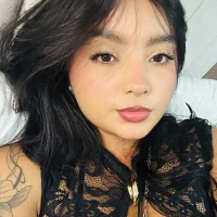 violeta_santanna's Avatar Pic