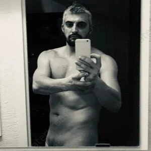 lenivec35 profile photo