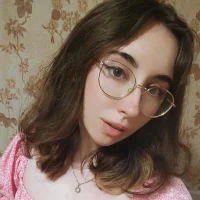 Strawberry_kay's Profile Pic