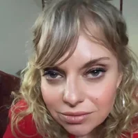 DiabolicallyAngelic's Profile Pic