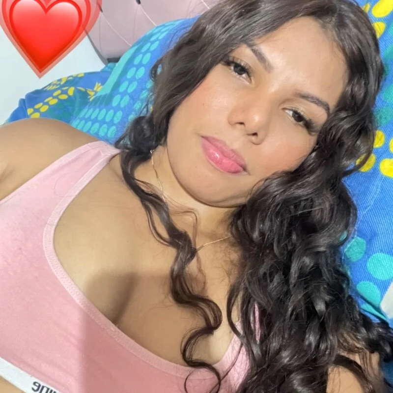 mia__fernandez profile photo