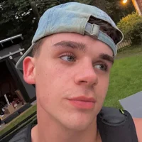 tray_stone's Profile Pic