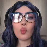 Julietta_p Adlı Modelin Avatarı